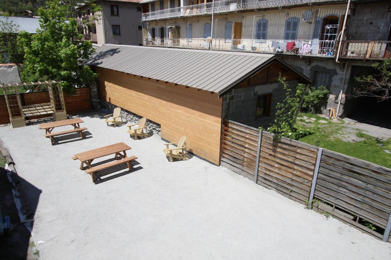 T2 Contemporain Idealement Situe Briancon  Exterior photo